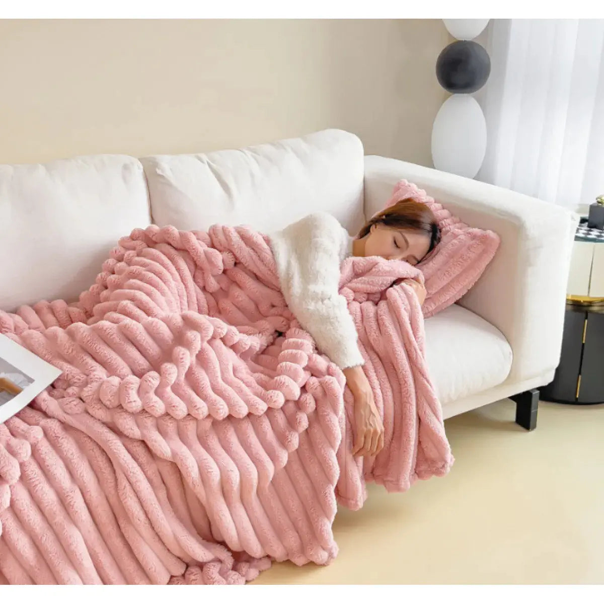 Soft Velvet Rabbit Fur Blanket – Thick & Warm Throw VibelyDrop